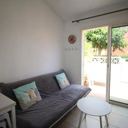 Dom wakacyjny Coraux - Maisonnette 4 Pers Avec Piscine Et Parking *
